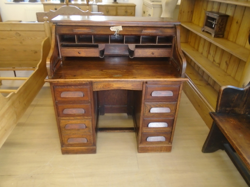 1920 S 30 S Oak Roll Top Desk With Key E 016 On Sold